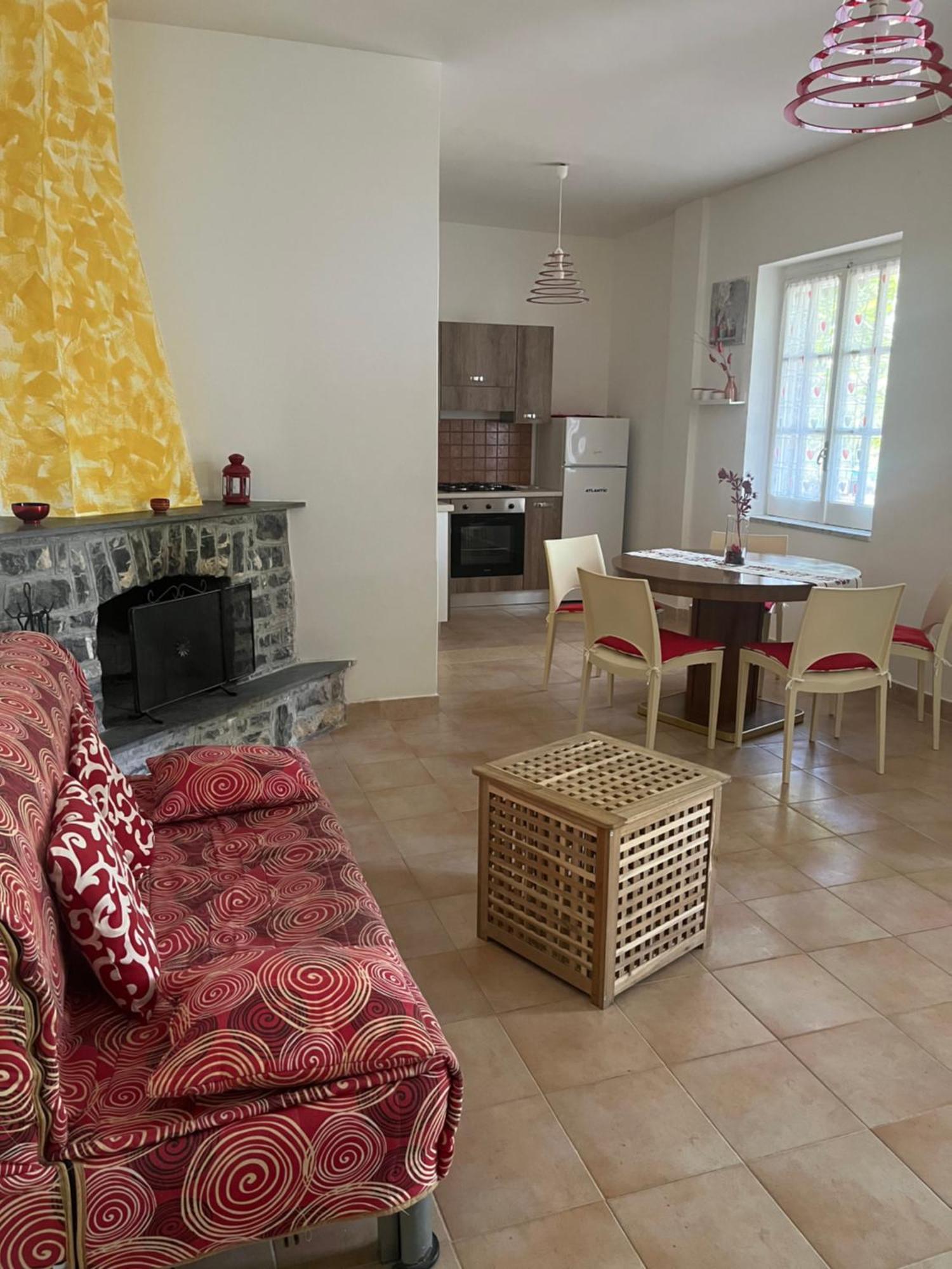 Casa Vacanze Alfano Ascea Exteriör bild